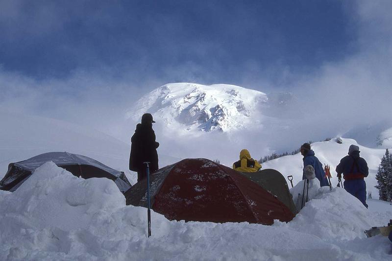 011a McKinley 1987 Mt Rainier Winter Training.jpg